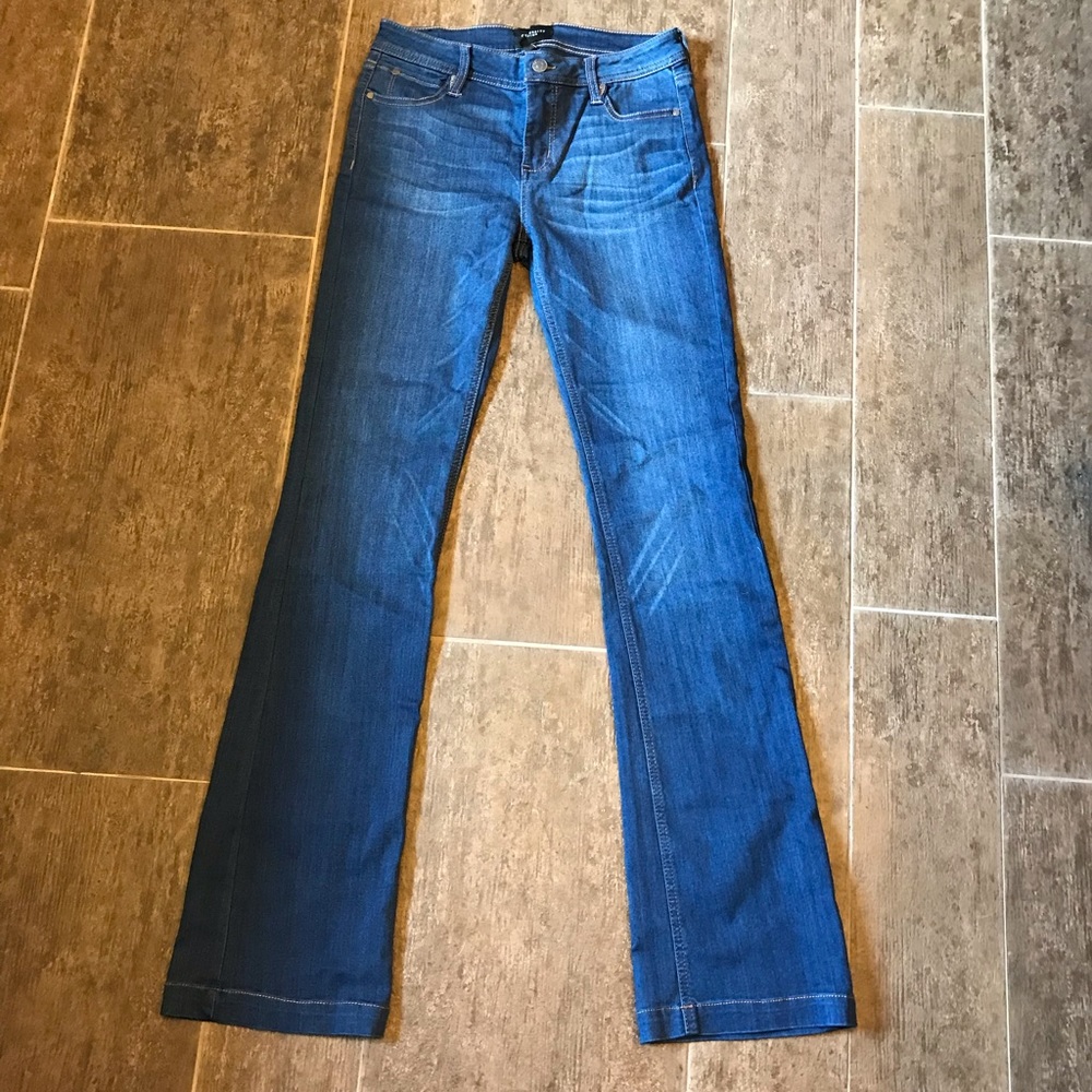 Celebrity Pink “kickboot”  jeans - never worn 9/29